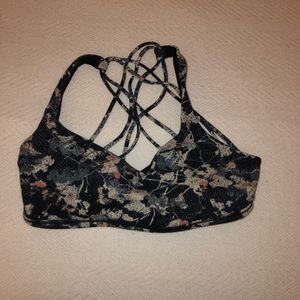 Lululemon bra